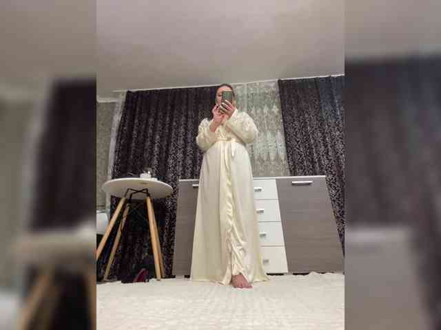 ProstoLolkaXXX webcam