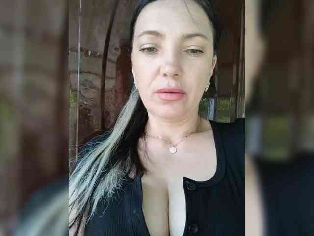 ProstoLolkaXXX webcam