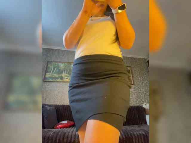 ProstoLolkaXXX webcam