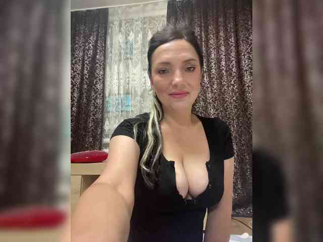 ProstoLolkaXXX webcam