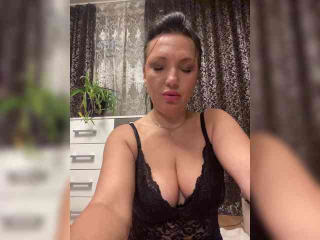 ProstoLolkaXXX webcam