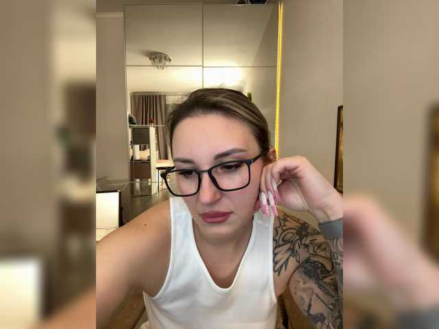 Miss-Fetish's BongaCams show and profile