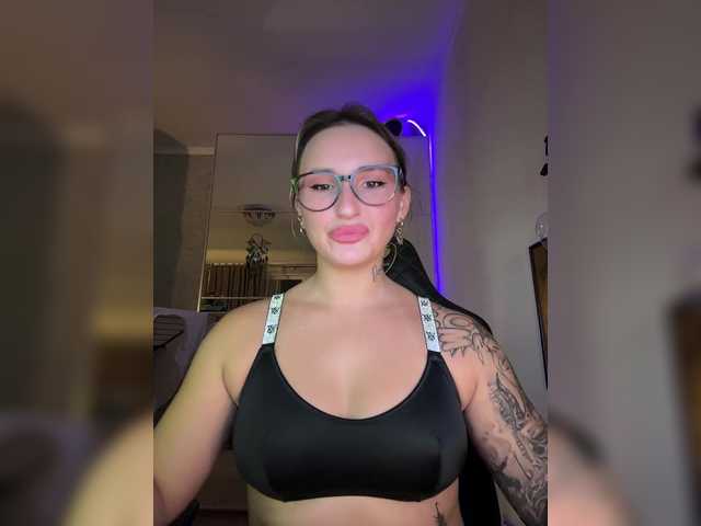  Miss-Fetish chat room