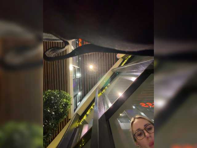 Miss-Fetish's BongaCams show and profile