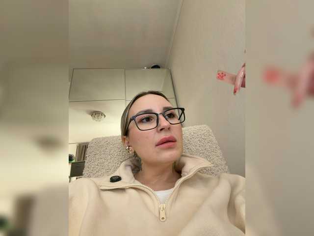 Miss-Fetish's BongaCams show and profile