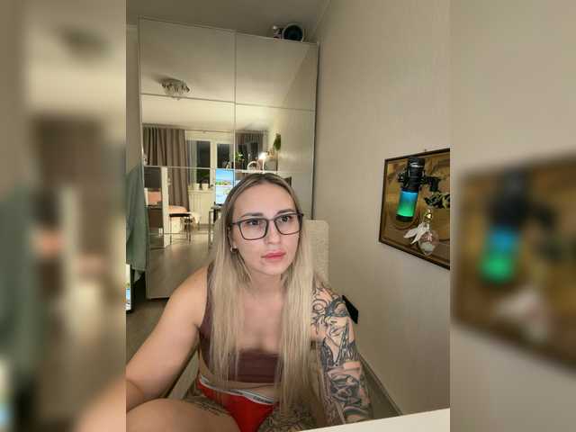 секс на веб с Miss-Fetish