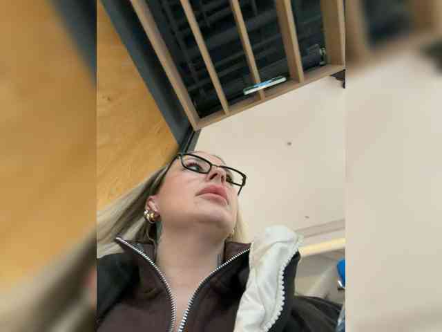 FetishTeacher webcam