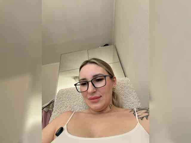 FetishTeacher webcam