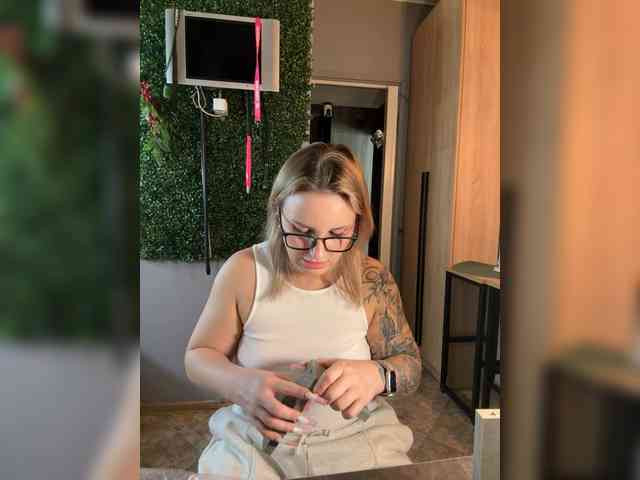 Miss-Fetish Miss-Fetish