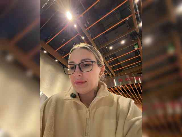 FetishTeacher webcam