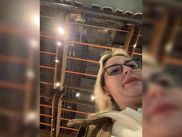 FetishTeacher webcam