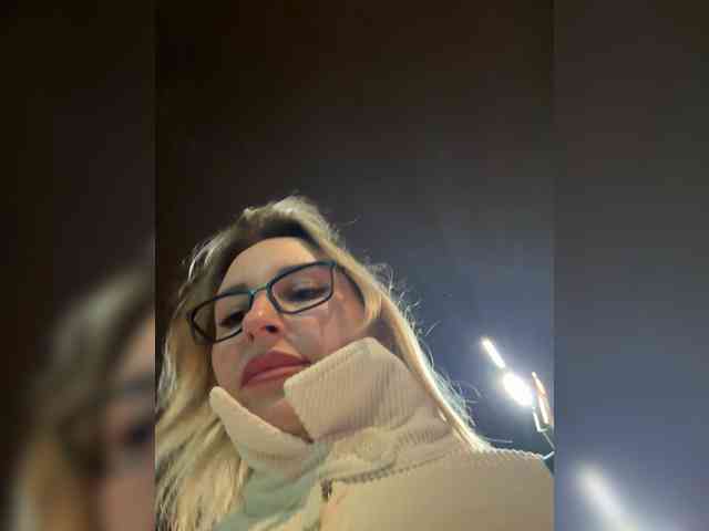 FetishTeacher webcam