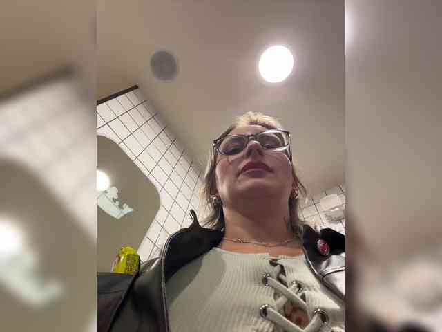 FetishTeacher webcam