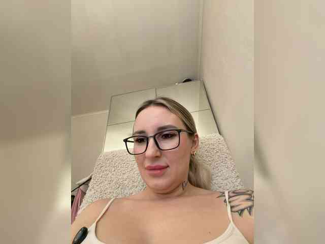 FetishTeacher webcam