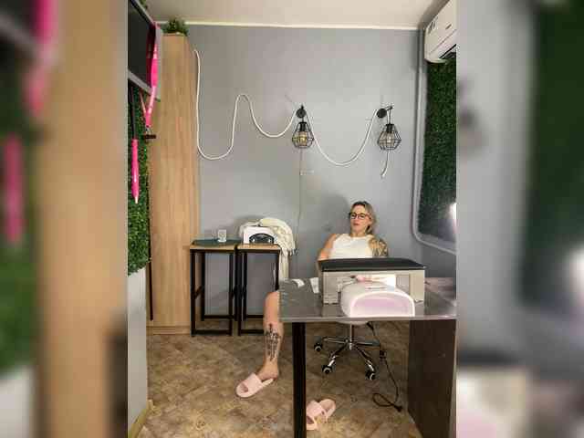 Miss-Fetish Miss-Fetish