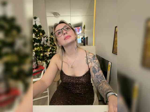 FetishTeacher webcam