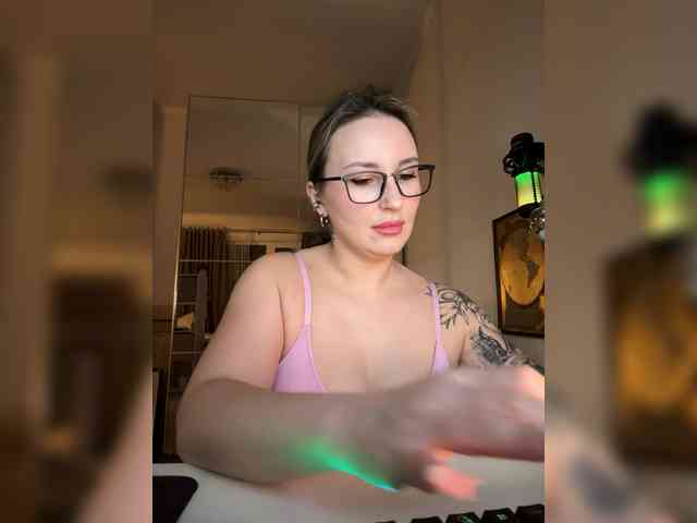 Miss-Fetish Miss-Fetish