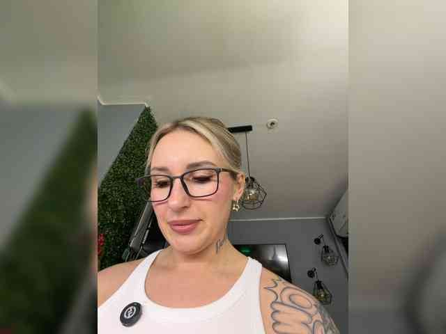 FetishTeacher webcam