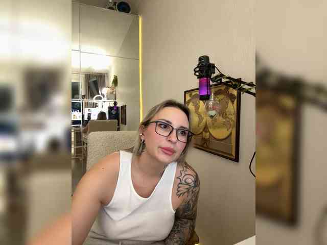 Miss-Fetish Miss-Fetish