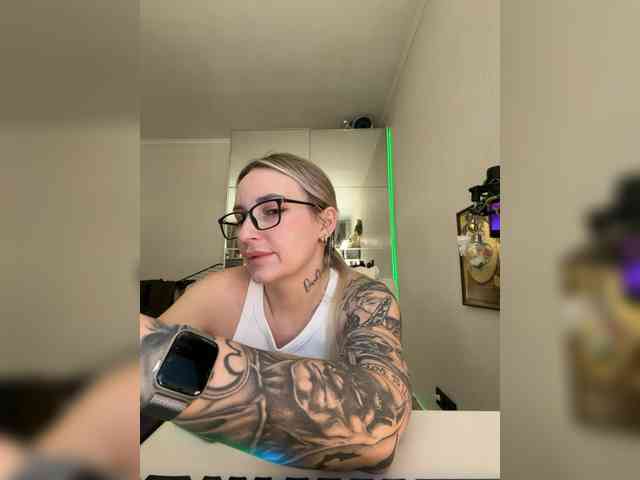 FetishTeacher webcam