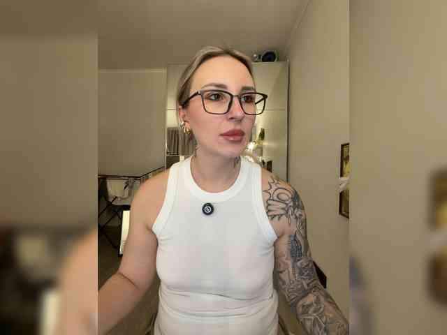 FetishTeacher webcam