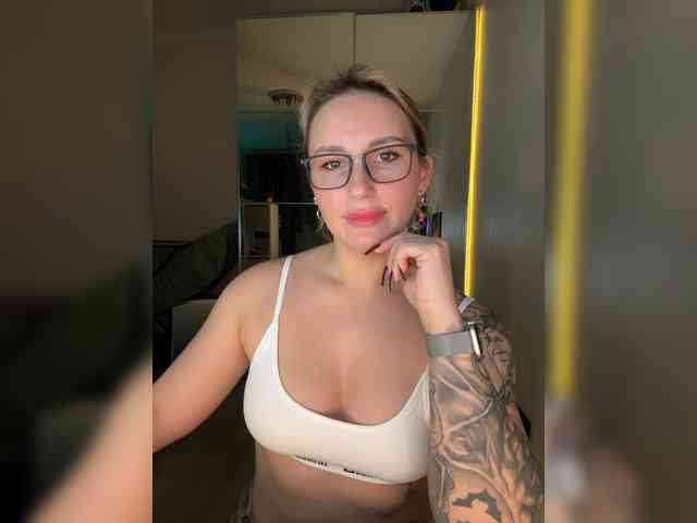 Miss-Fetish Miss-Fetish