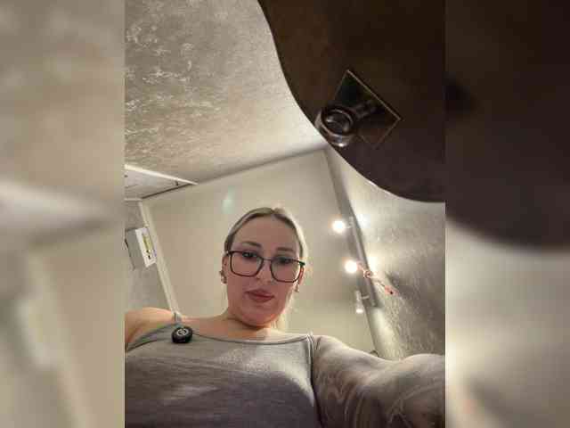 FetishTeacher webcam