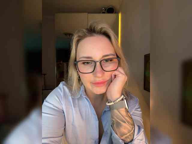 FetishTeacher webcam