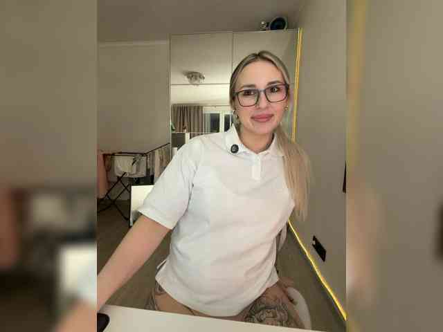 FetishTeacher webcam