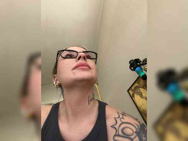 FetishTeacher webcam