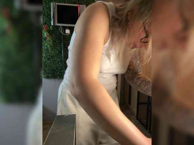 Miss-Fetish Miss-Fetish