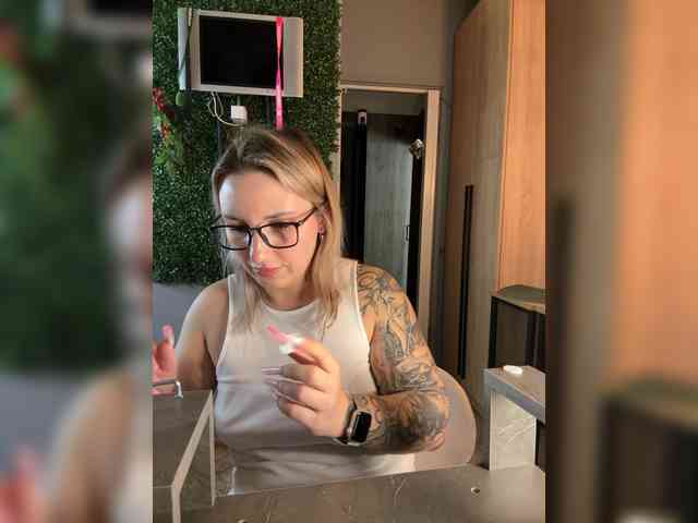 Miss-Fetish Miss-Fetish