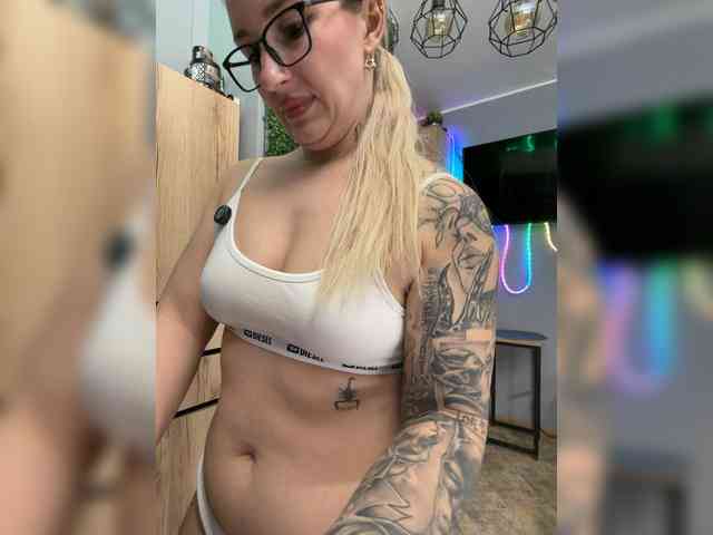 FetishTeacher webcam