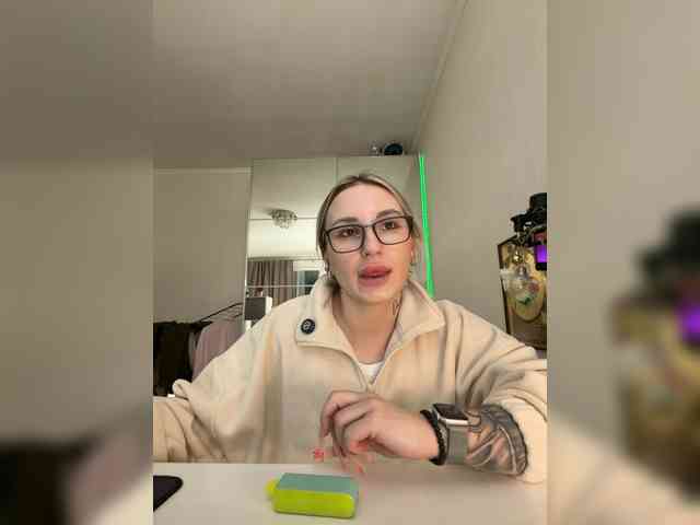 FetishTeacher webcam