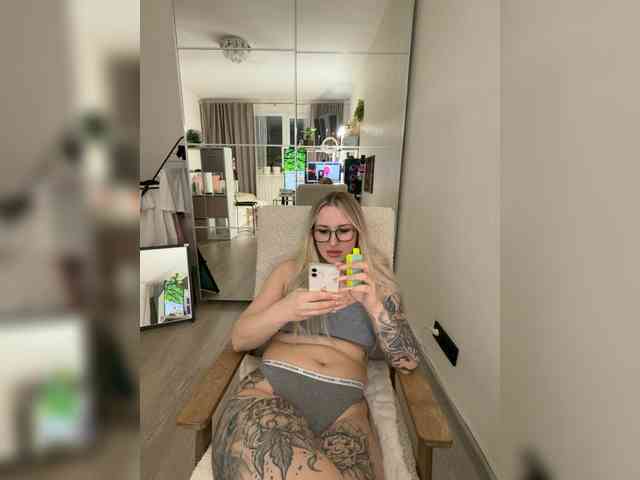 FetishTeacher webcam