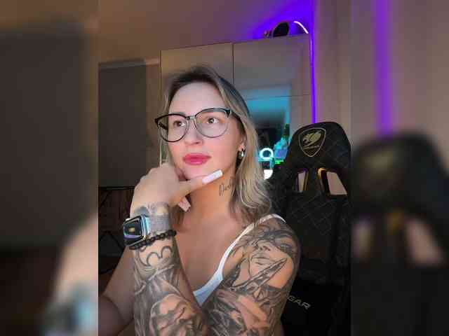 FetishTeacher webcam