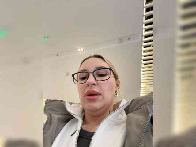 Miss-Fetish Miss-Fetish