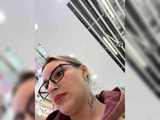 Miss-Fetish Miss-Fetish