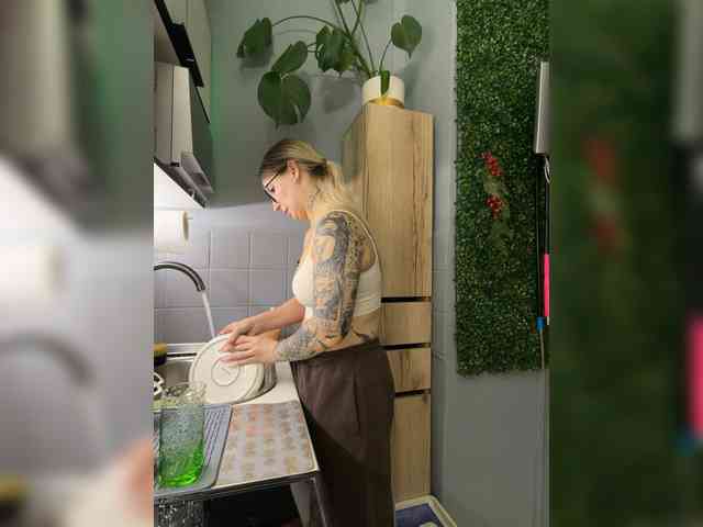 FetishTeacher webcam