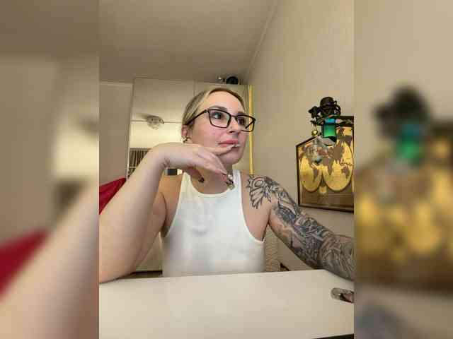 FetishTeacher webcam