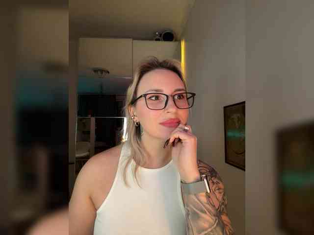 Miss-Fetish Miss-Fetish