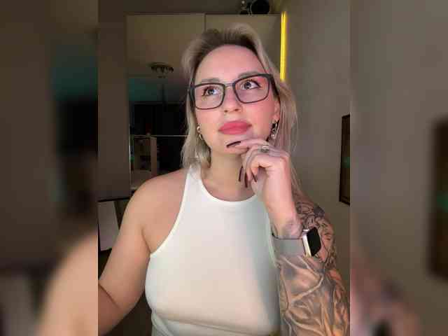 Miss-Fetish Miss-Fetish