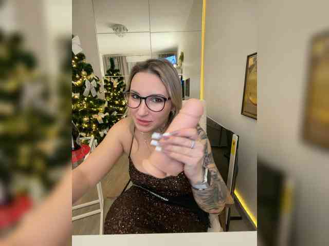 FetishTeacher webcam