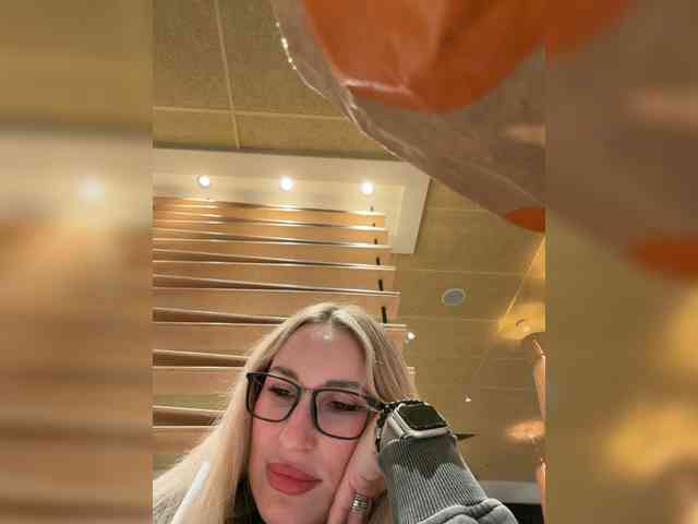 FetishTeacher webcam