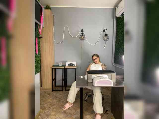 Miss-Fetish Miss-Fetish