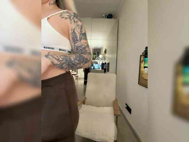 FetishTeacher webcam