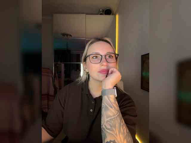 Miss-Fetish Miss-Fetish