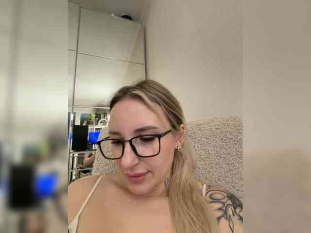 FetishTeacher webcam