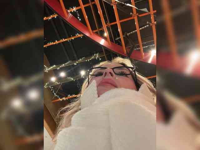 Miss-Fetish Miss-Fetish