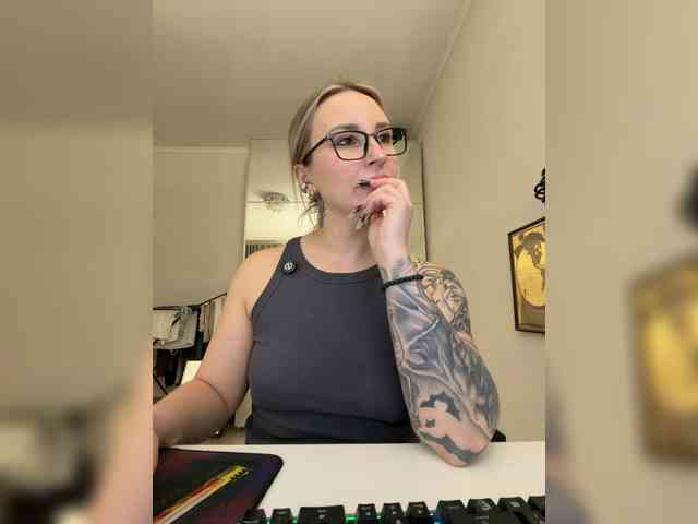 FetishTeacher webcam